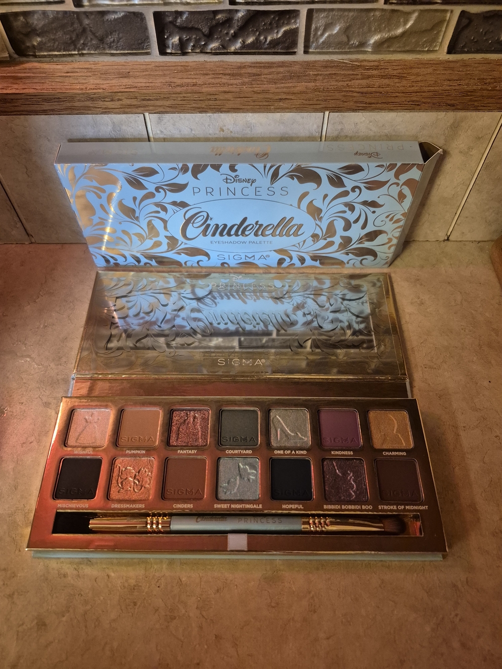 Sigma Beauty Cinderella Eyeshadow Palette DISCONTINUED!!!